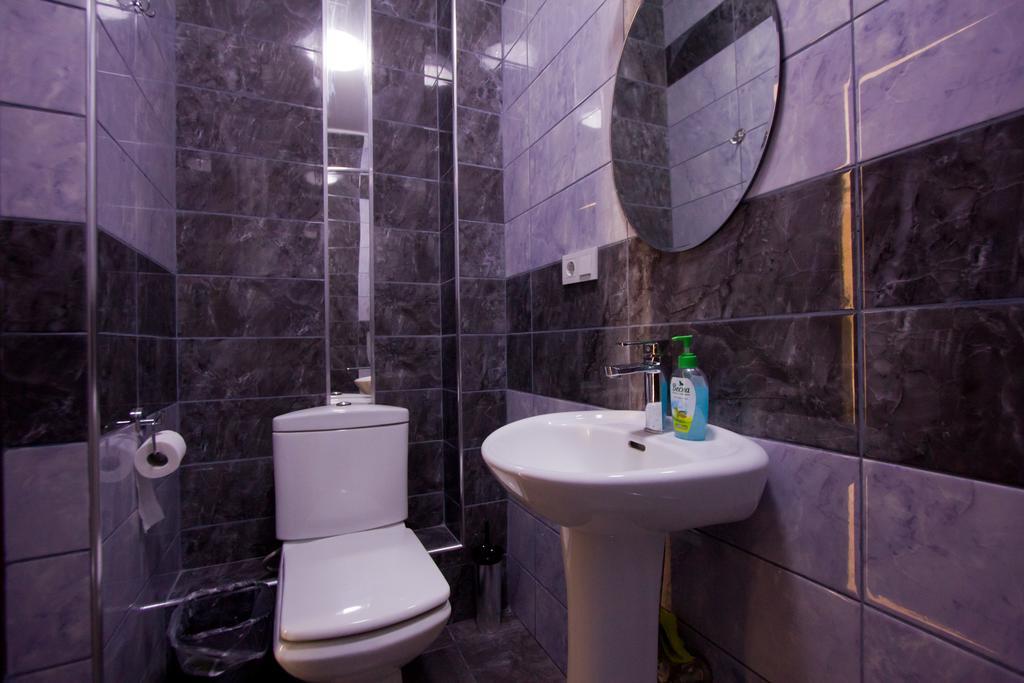 Center Hotel Бішкек Екстер'єр фото